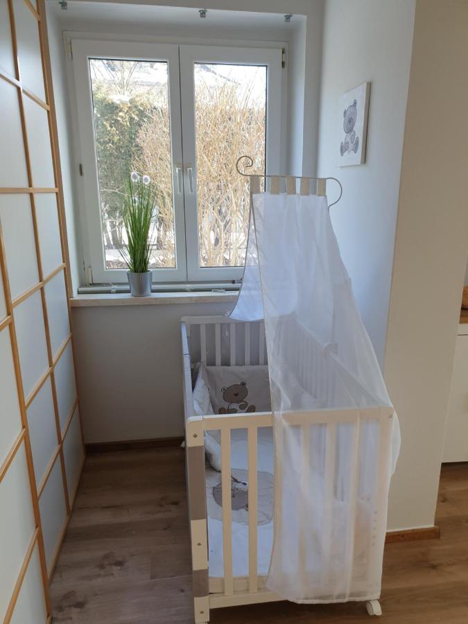 Family Apartment Linz Wohnen Mit Garten Am Fusse Des Poestlingbergs Top Lage Villenviertel Bagian luar foto