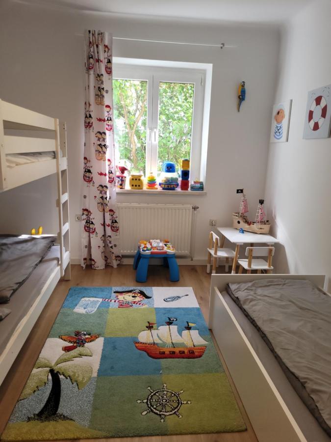 Family Apartment Linz Wohnen Mit Garten Am Fusse Des Poestlingbergs Top Lage Villenviertel Bagian luar foto